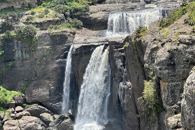 1-Day Tour Old bridge, Monastery,water falls Wildlife,Birds, - The cave, spring, and a short walk above the monastery