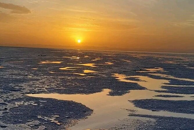 3 Day Danakil Depression Dallol & Ertale Tours - Day 1: salt mines, Dallol, and Lake Assal