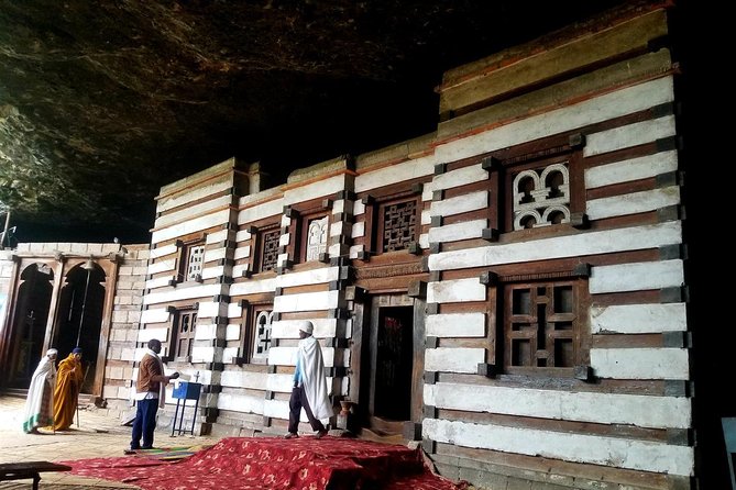 3 Days 2 nights Lalibela & Yemrehana Krestos seightseeeing tour - Day two, a 42-kilometre trip to Yemrehana Krestos