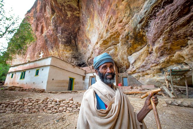 5 DAYS Axum, Lalibela, Tigray churches and Danakil - Day 1: Lalibela’s churches carved from living rock