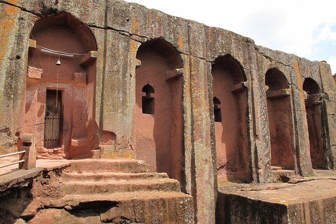 5 DAYS Axum, Lalibela, Tigray churches and Danakil - Day 5: Salt workers, Dallol, and Lake Assal