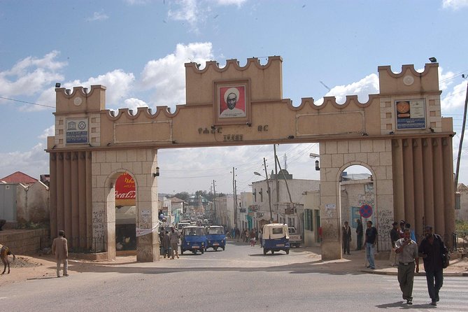 5 Days Tour to World Heritage–listed Harrar, Dire Dawa and Awash NATIONAL PARK - Walking inside Harar’s old walls