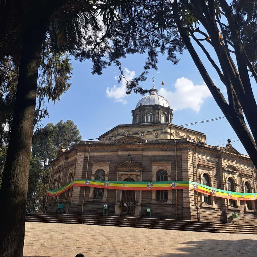 Addis Ababa at a Glance - Saint George Church and Ethiopian Orthodox art