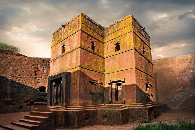 Ethiopian Fasika with North And South Omo Valley Tour Packages - Key points at a glance