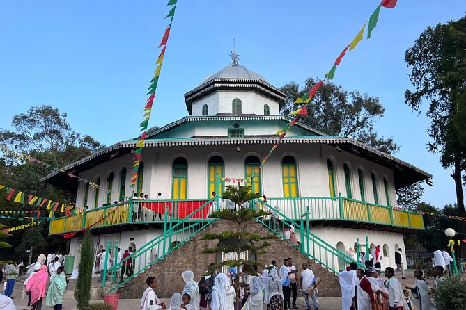 Go wheretheLocalsgo, Eatwhat thelocalseat!open Market&More Tours - The Lion of Judah and Addis Ababa’s Symbols