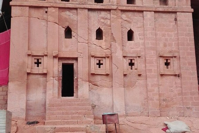 Lalibela churches Guided Tour - Sunset, dinner, and a traditional tij bar