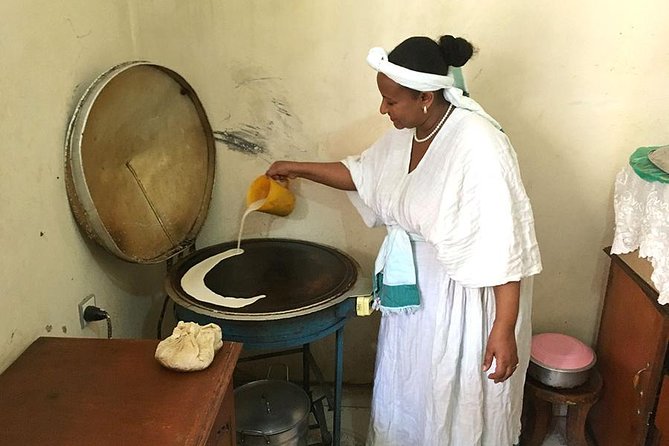 Market Tour and Cooking Class with a Coffee Ceremony at a Home in Addis Ababa - A market visit that gives the meal some context