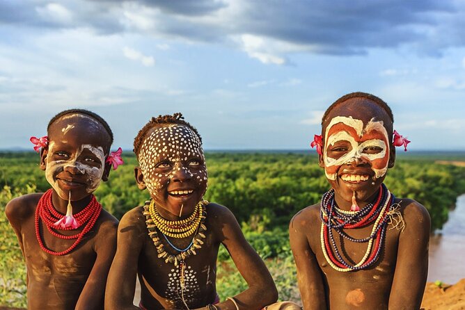 Private Omo Valley Tours From Addis Ababa - Day 2: Lake Chamo, Konso, Bana, Ari, and Jinka