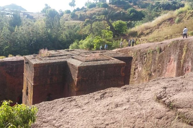Tour 11 monolithic rock churches & museum in Lalibela & cave church with mummies - St. George, the cross-shaped finale