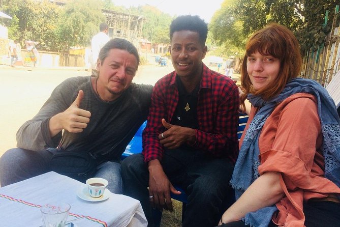 Walking tours - Injera making for a hands-on cultural break